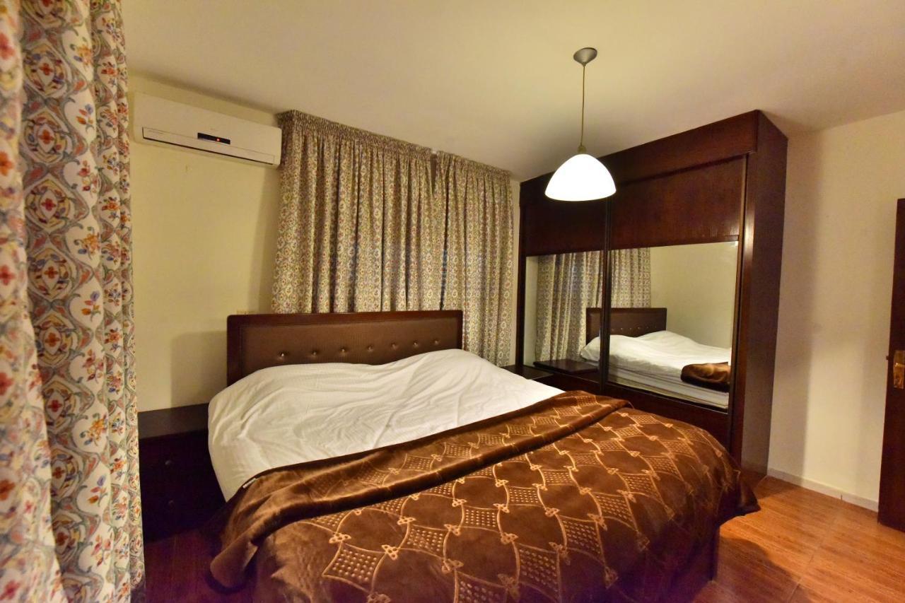 Al Farooq Hotel Apartments Amman Exterior foto
